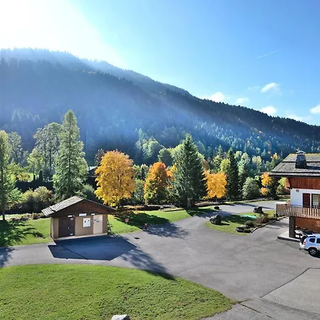 Confortable 4 Pers Avec Balcon - Proche Commerces Et Telecabines Le Grand-Bornand