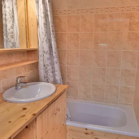Confortable 4 Pers Avec Balcon - Proche Commerces Et Telecabines Le Grand-Bornand