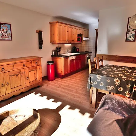 Confortable 4 Pers Avec Balcon - Proche Commerces Et Telecabines Apartment *
